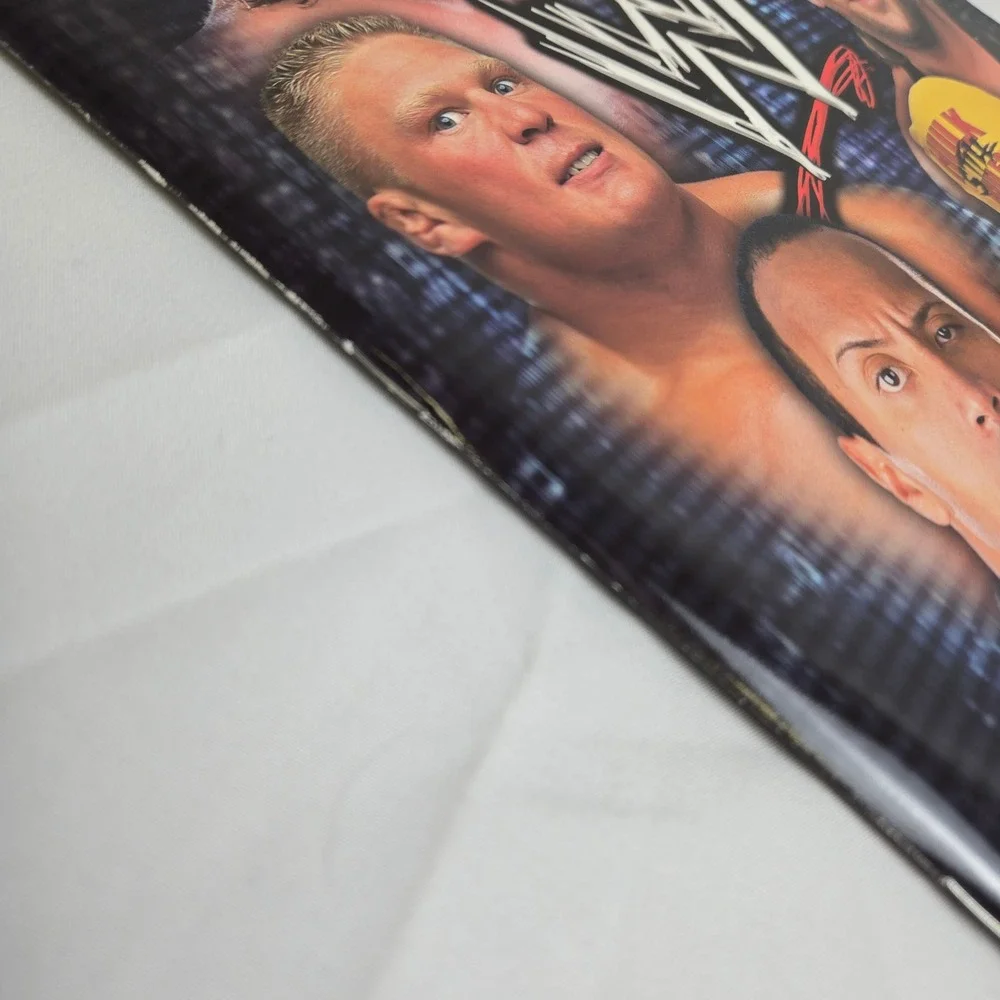 WWE World Wrestling Entertainment Official Souvenir Program‎ Vintage 2002
